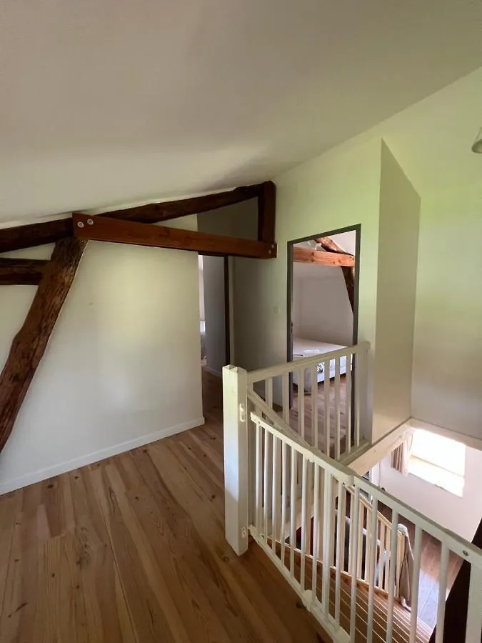 Grand Gite Confortable En Auvergne - Belle Vue Brousse Holiday home