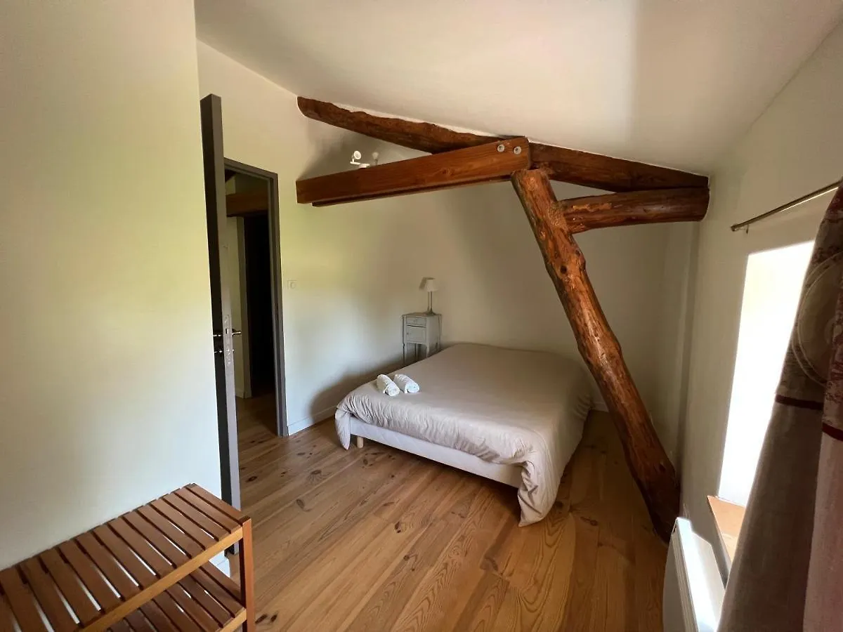 Grand Gite Confortable En Auvergne - Belle Vue Brousse Holiday home