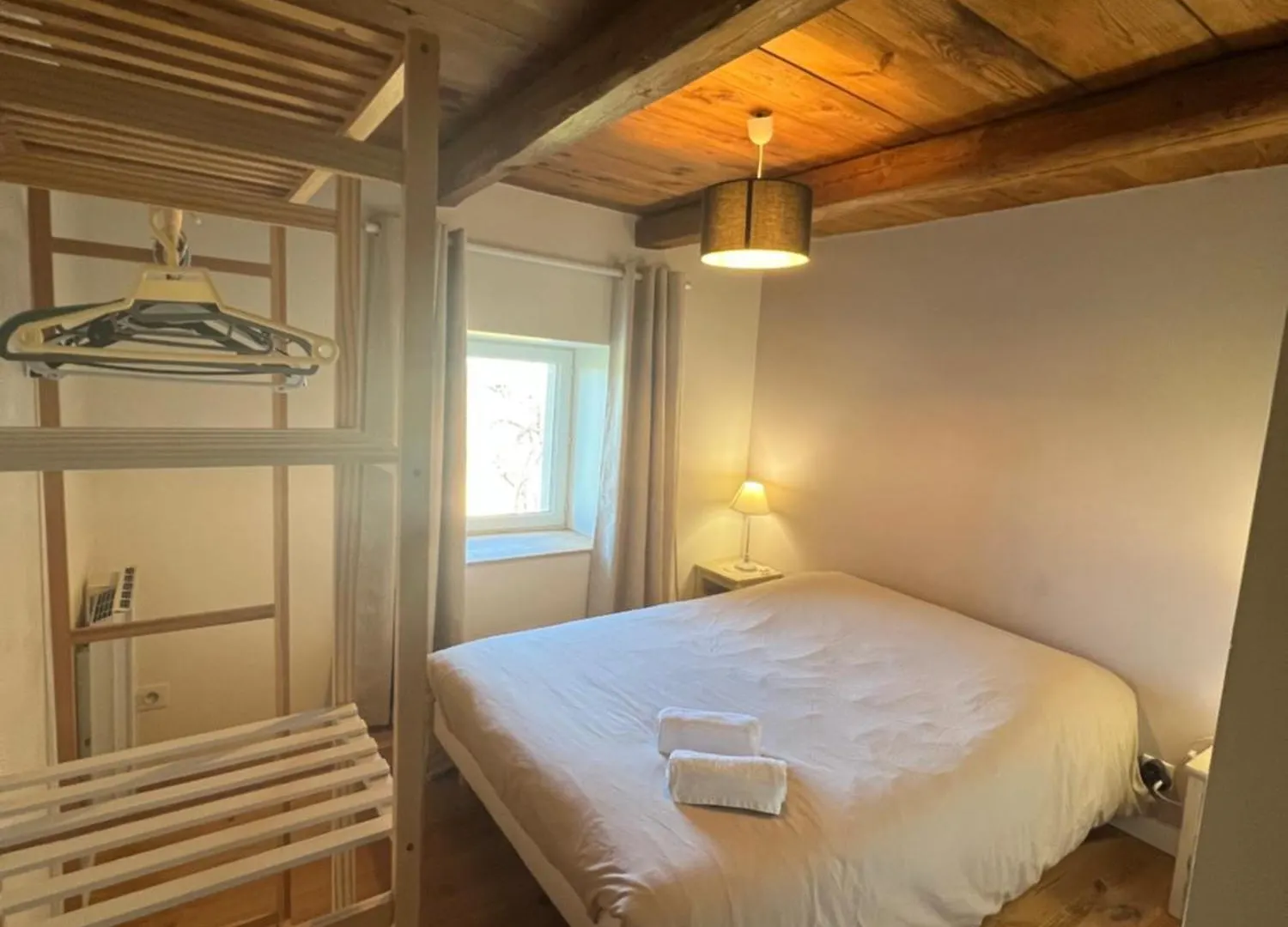 Grand Gite Confortable En Auvergne - Belle Vue Brousse Holiday home